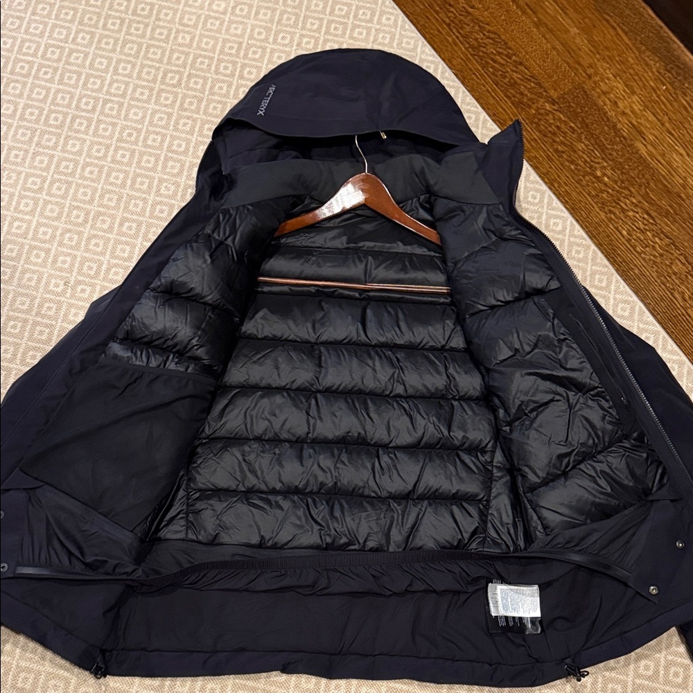 Arc'teryx Black Down Performance Jacket - image 2